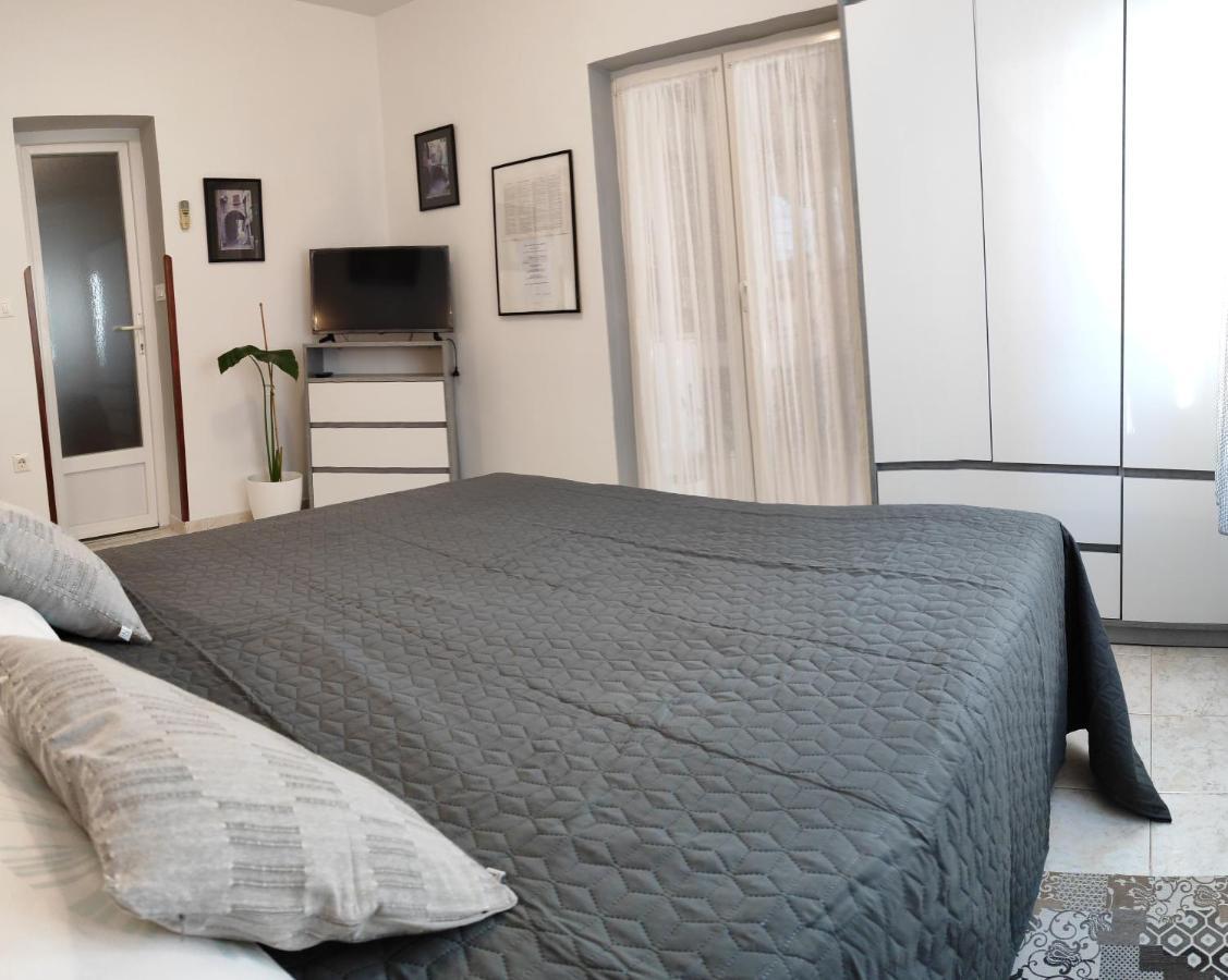 Apartma Montepozzo With Private Garden *